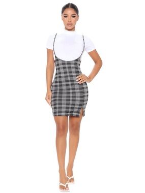"Plaid Reputation" Mini Blk & Wht Plaid Jumper & NWT White Stretch Tee. Size XS